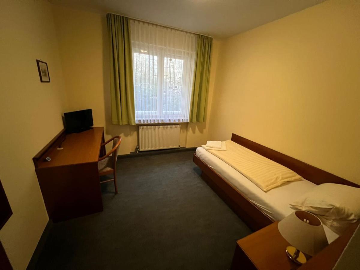 Hotel-Gasthof Postbraeu Dingolfing Exteriér fotografie