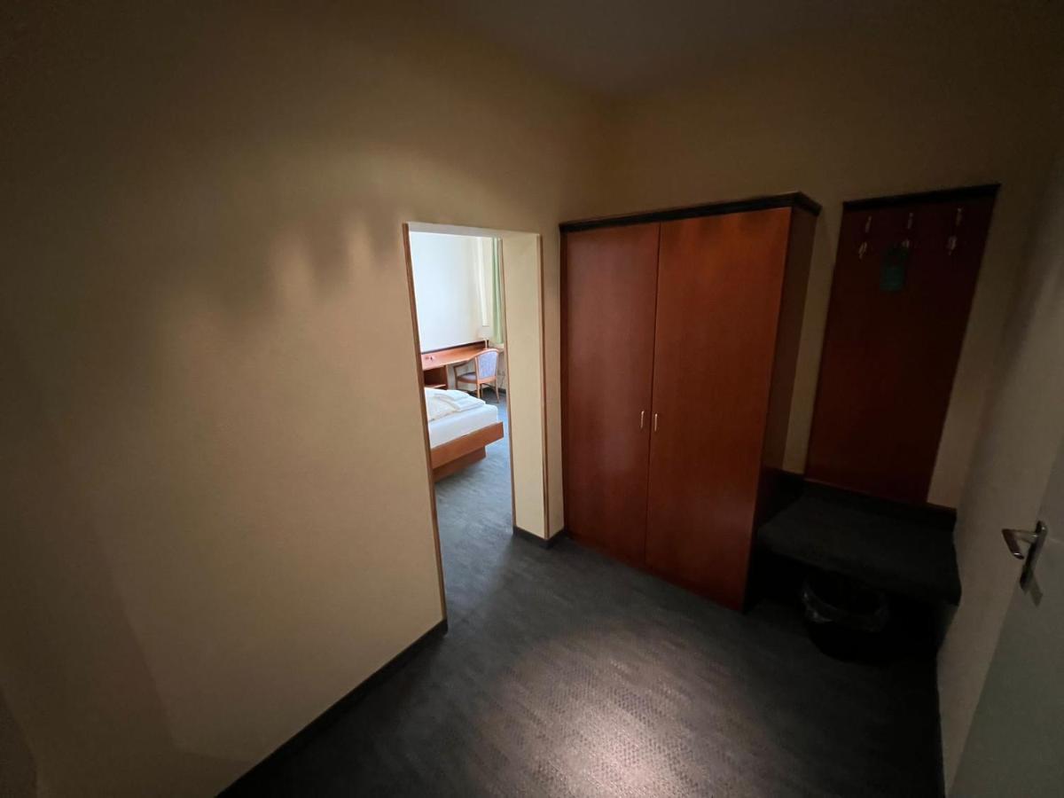 Hotel-Gasthof Postbraeu Dingolfing Exteriér fotografie